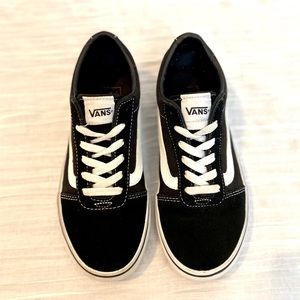 vans black classic old skool